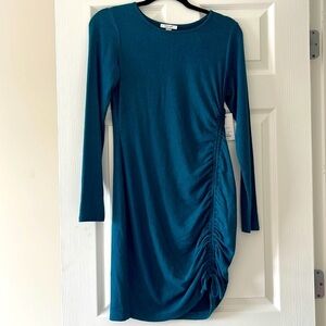NWT Nine West long sleeve body con ruched dress woman’s size small speckled